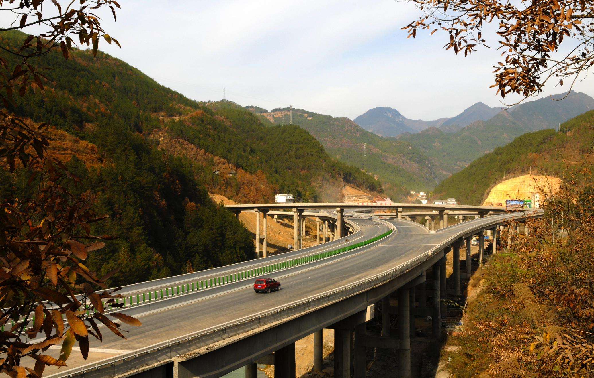 桃巴高速公路项目